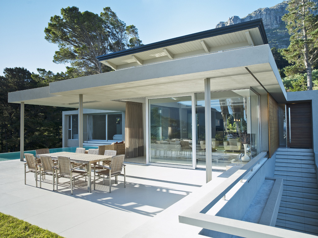 Rezydencja architect gresso białe – male zdjecie