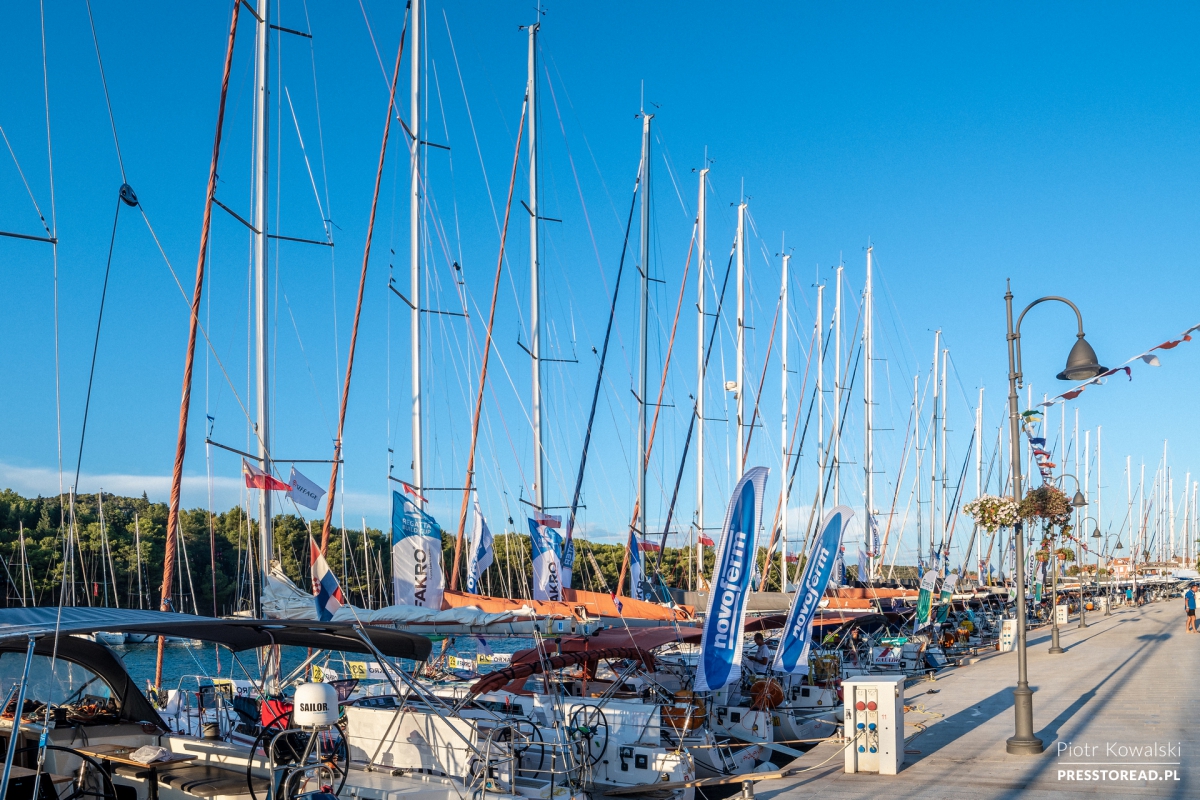 32_zalogi_na_starcie_RBC2019_02 Regatta Build Cup 2019