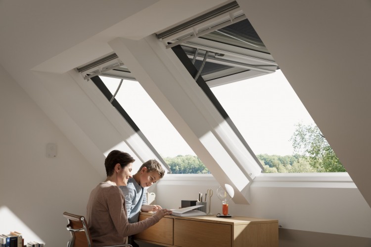 800_138463-01-xxl-2 velux